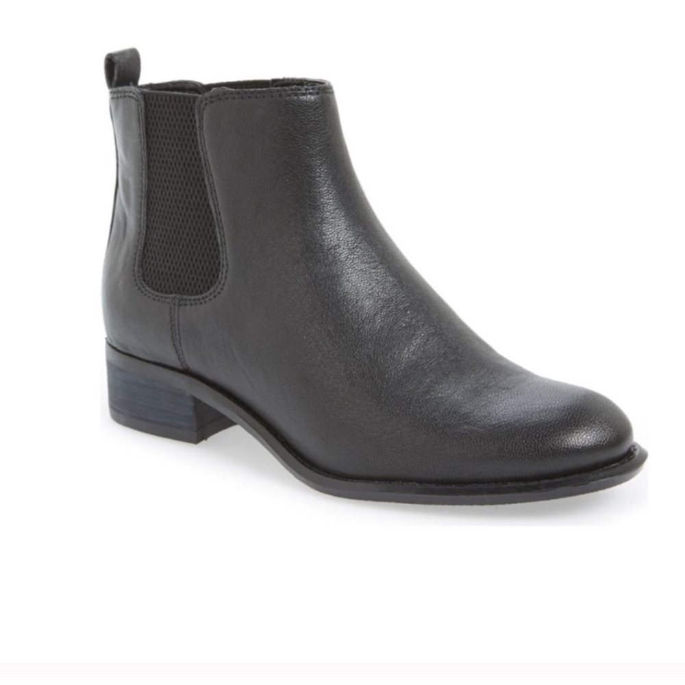 Nine West JARA Leather Chelsea Ankle Boots